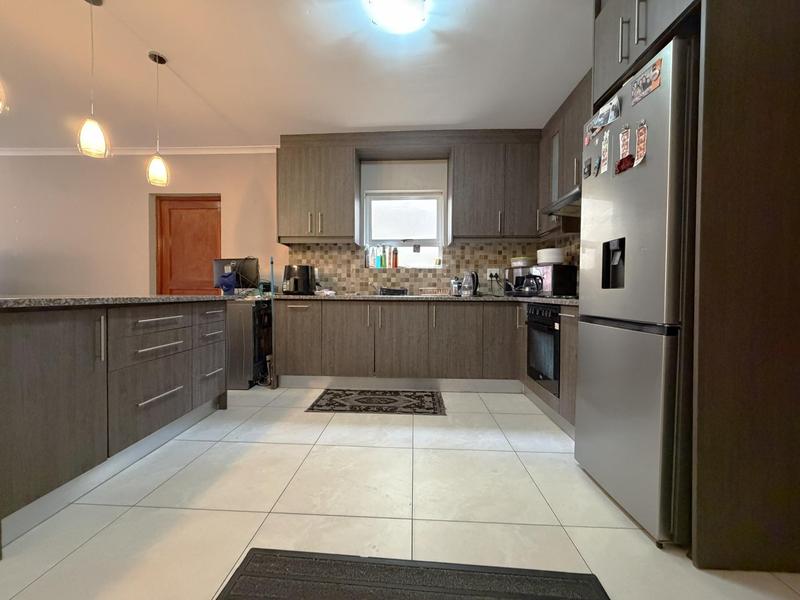 3 Bedroom Property for Sale in Muizenberg Western Cape